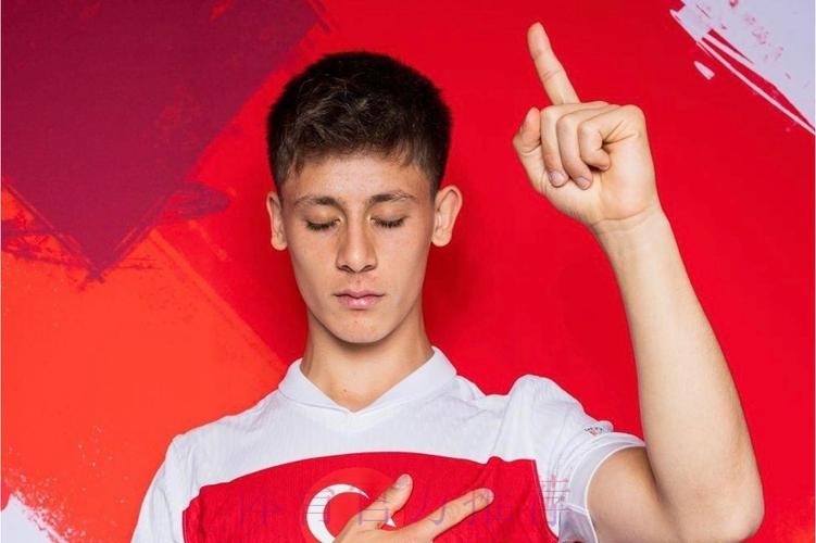 19岁14天!居勒尔成西甲最年轻破门的土耳其球员